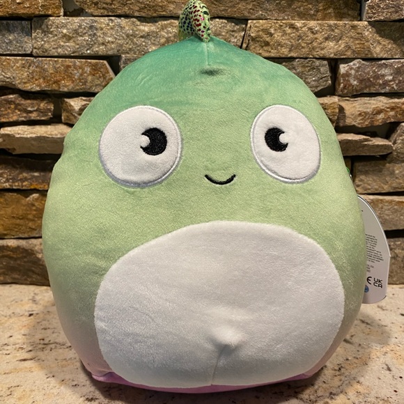 NWT 8" denton the iguana Squishmallow - Picture 1 of 3